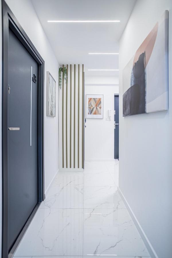Flatbook - City Center Apartments Zabi Kruk Гданск Екстериор снимка